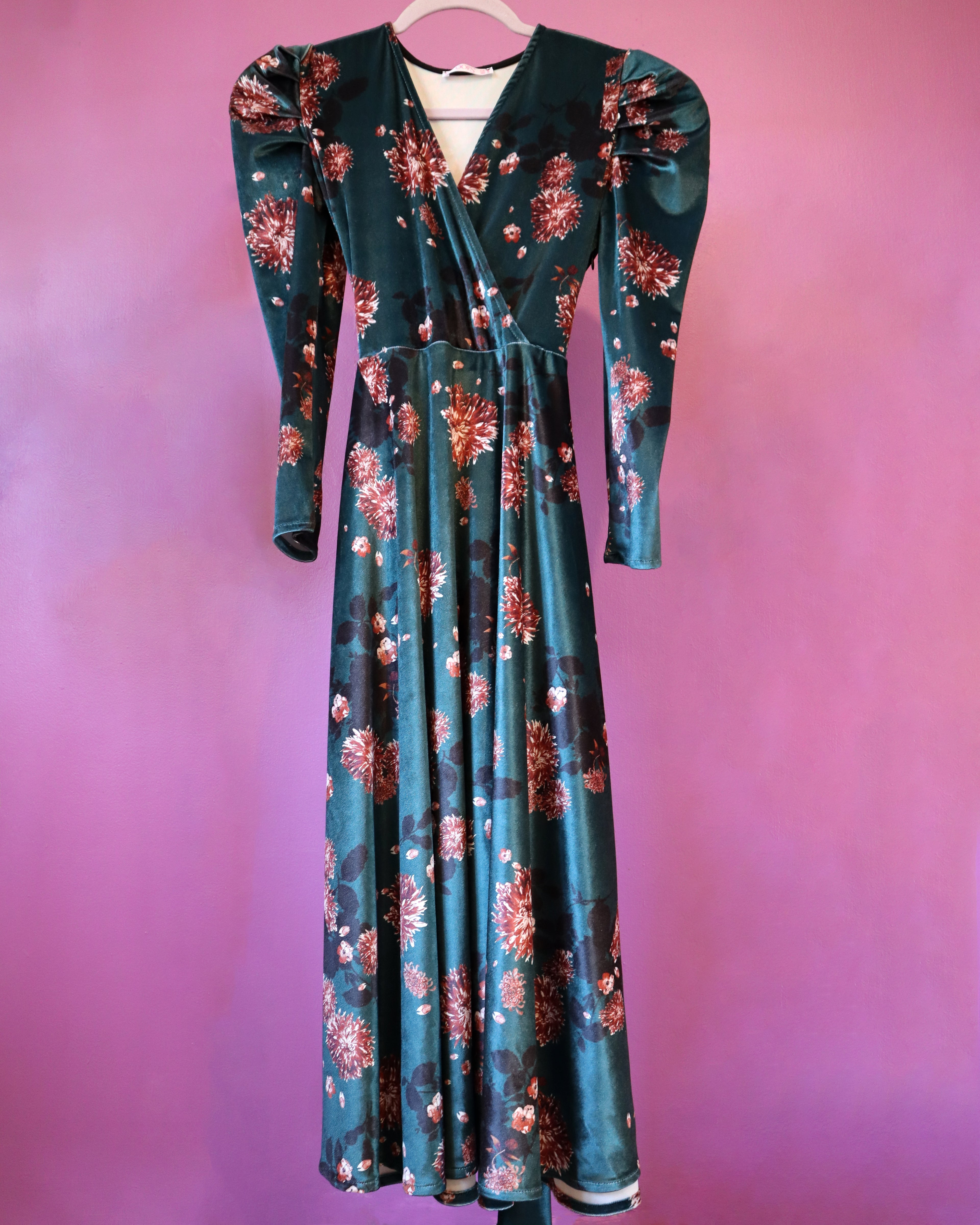Emerald Floral Velvet Dress