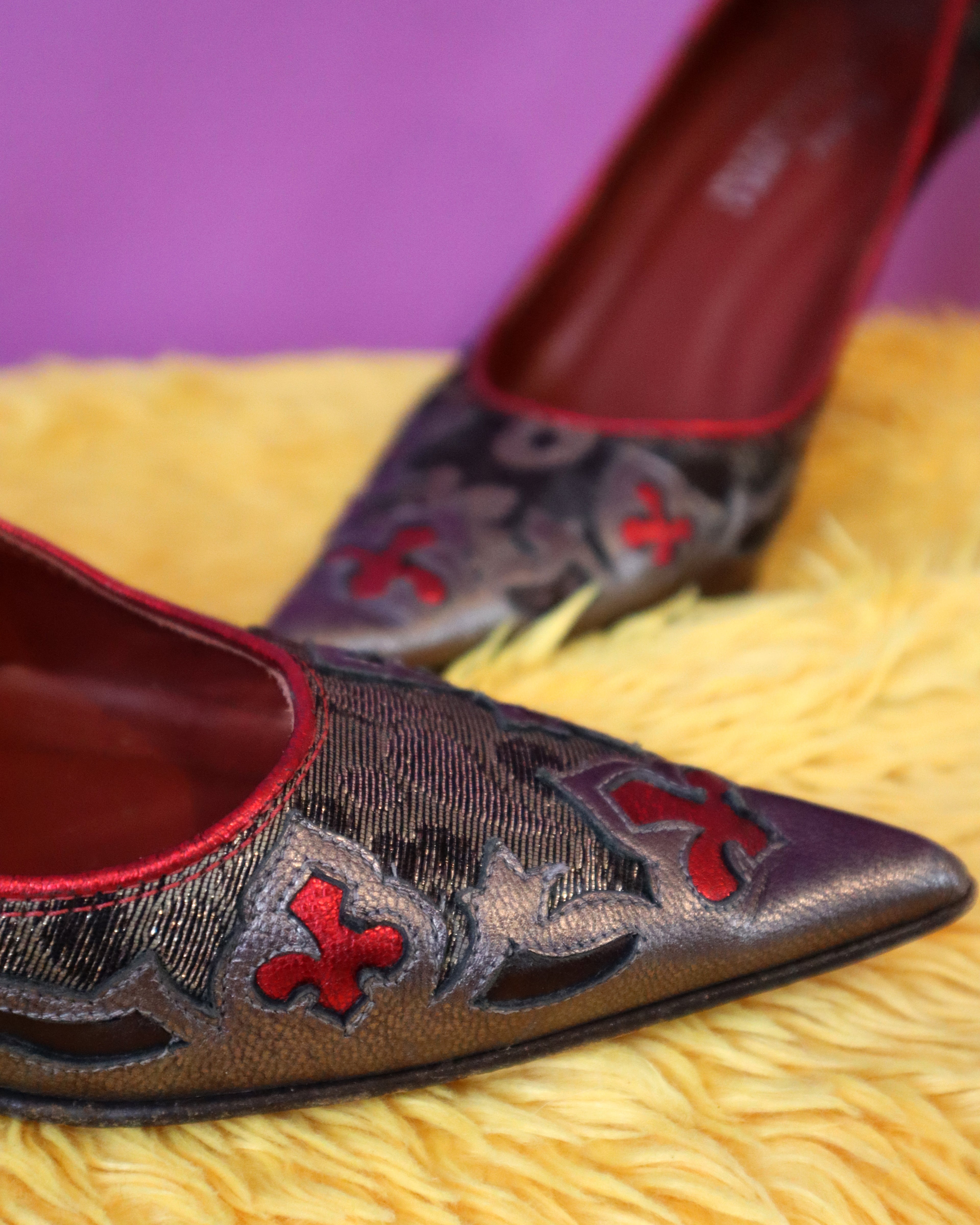 Donald J Pliner Jacquard Tapestry Heels